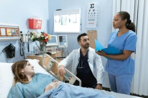 doctor talking to a patient 300x200 - doctor talking to a patient