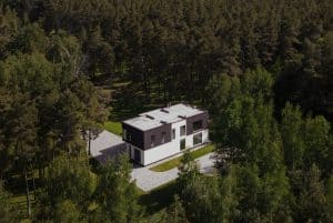 a house in the middle of the forest 300x201 - a house in the middle of the forest