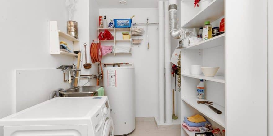 laundry room in a basement 880x440 - 5 Long-Term Benefits of Installing Epoxy in Your Basement
